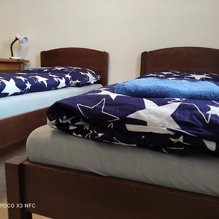 Penzion Duhet Hulin Екстер'єр фото